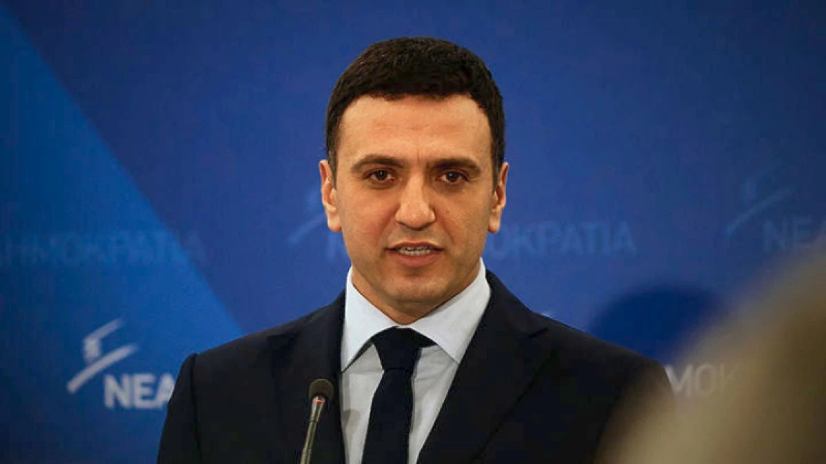 «Α, αυτός είναι;» – Ο Κοτζιάς ξεφτίλισε μέχρι εκεί που δεν παίρνει τον Κικίλια… – Tι είπε